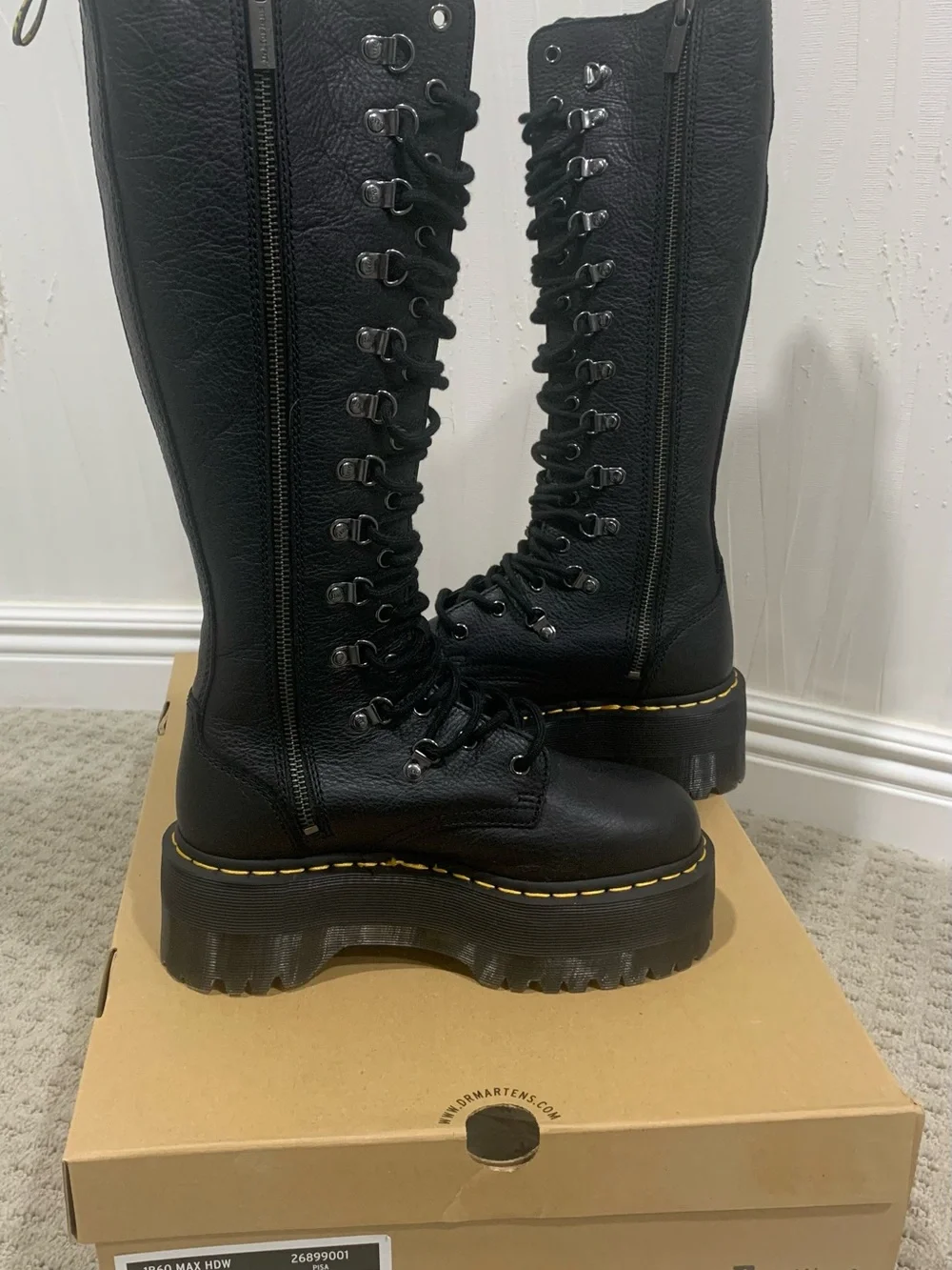 Dr Marten 1b60 Max Hardware knee high boots